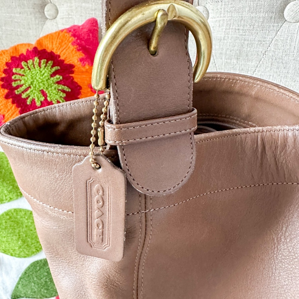 Vintage Coach Leather 4082 Soho Duffle XL Tote / Bucket Bag – Rare Find - Picture 9 of 15